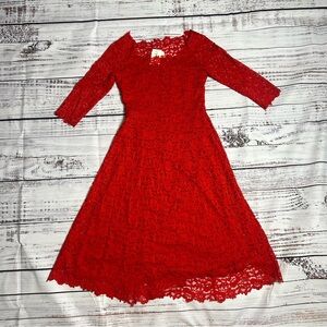 Red flower lace dress